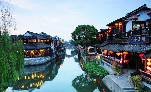 怎么快速一年赚100万，只要不犯法，请联系我……游戏画面